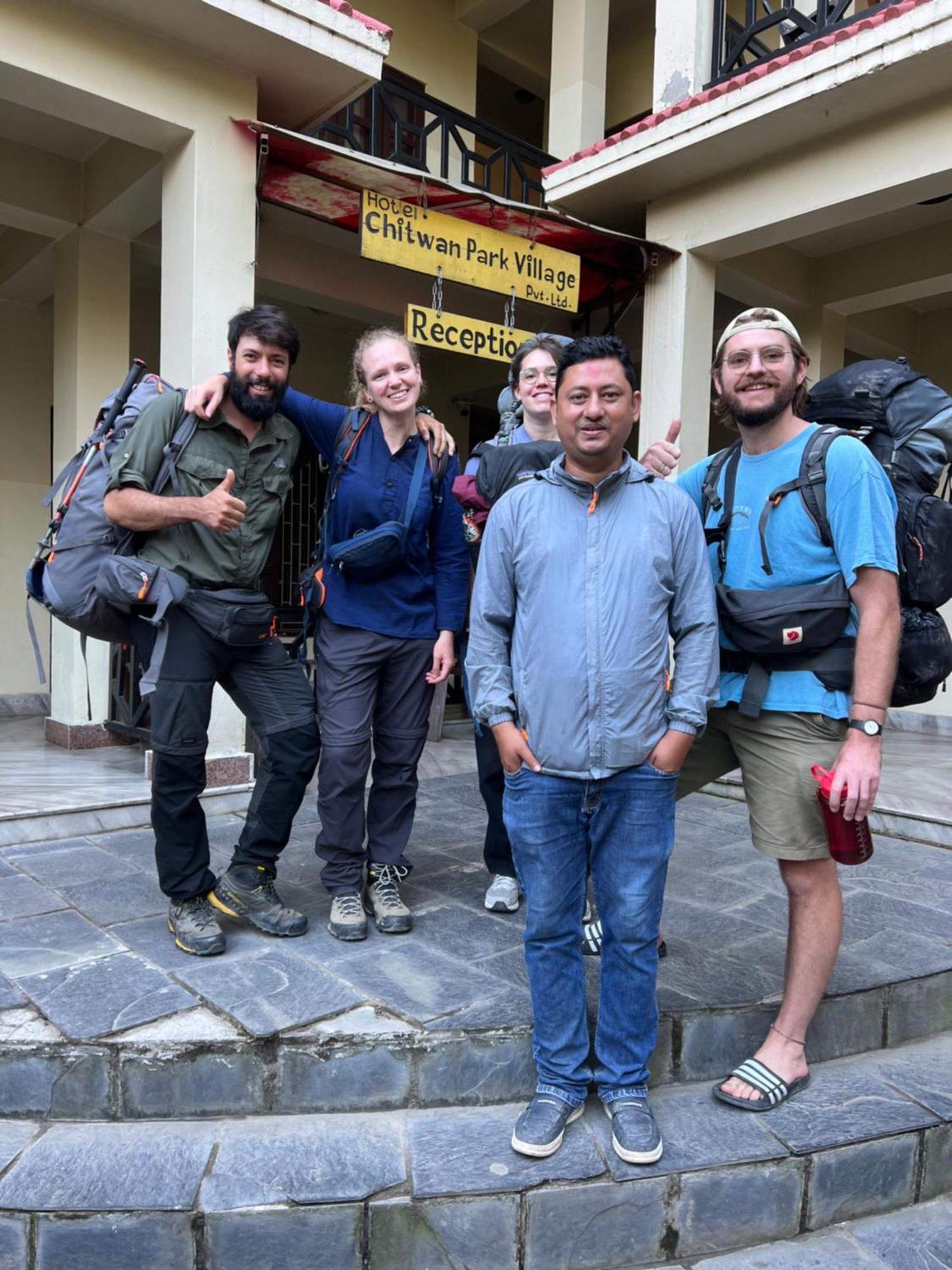Hotel Chitwan Park Village Sauraha Exterior photo